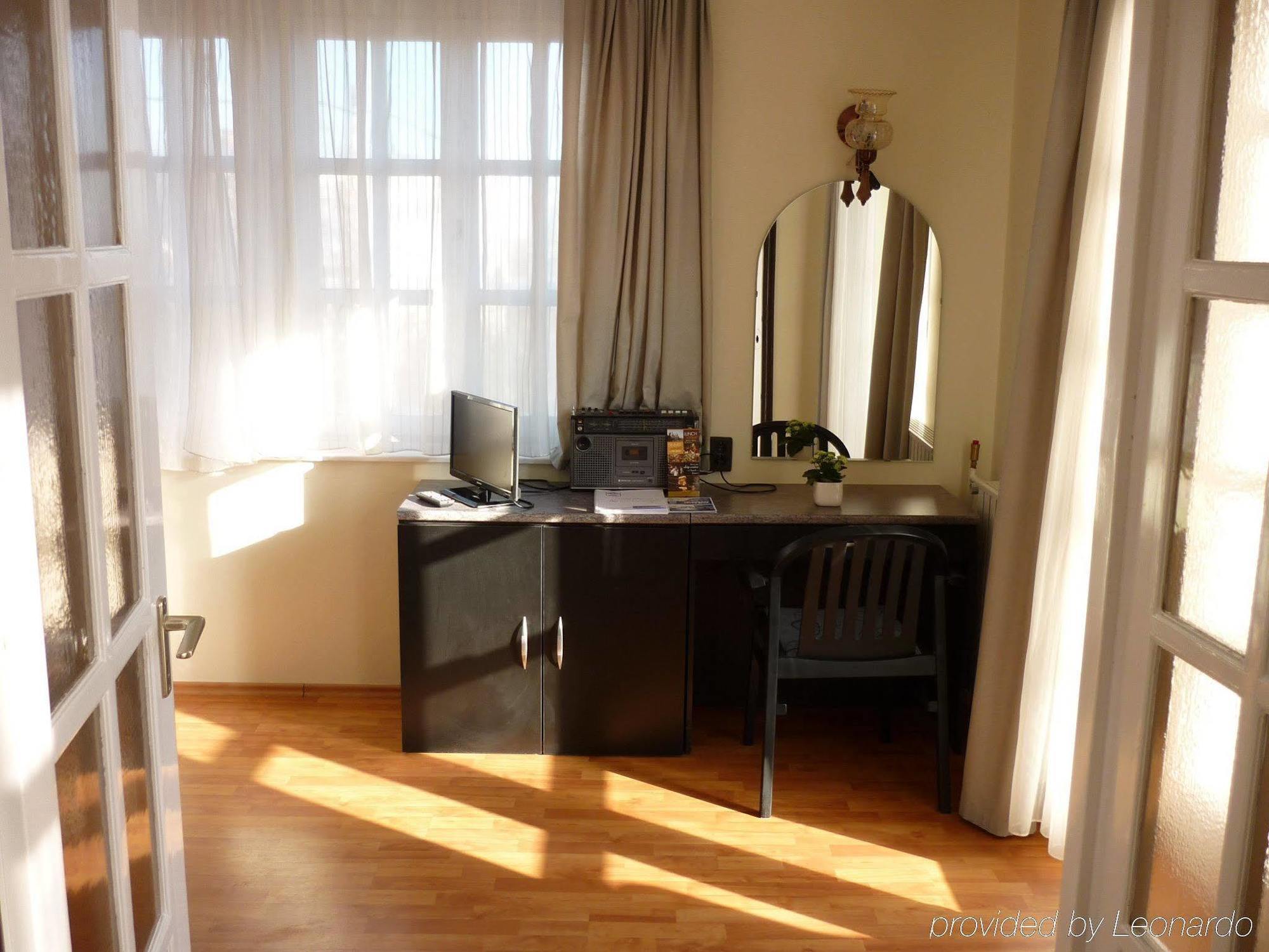 Budai Hotel Budapest Eksteriør billede